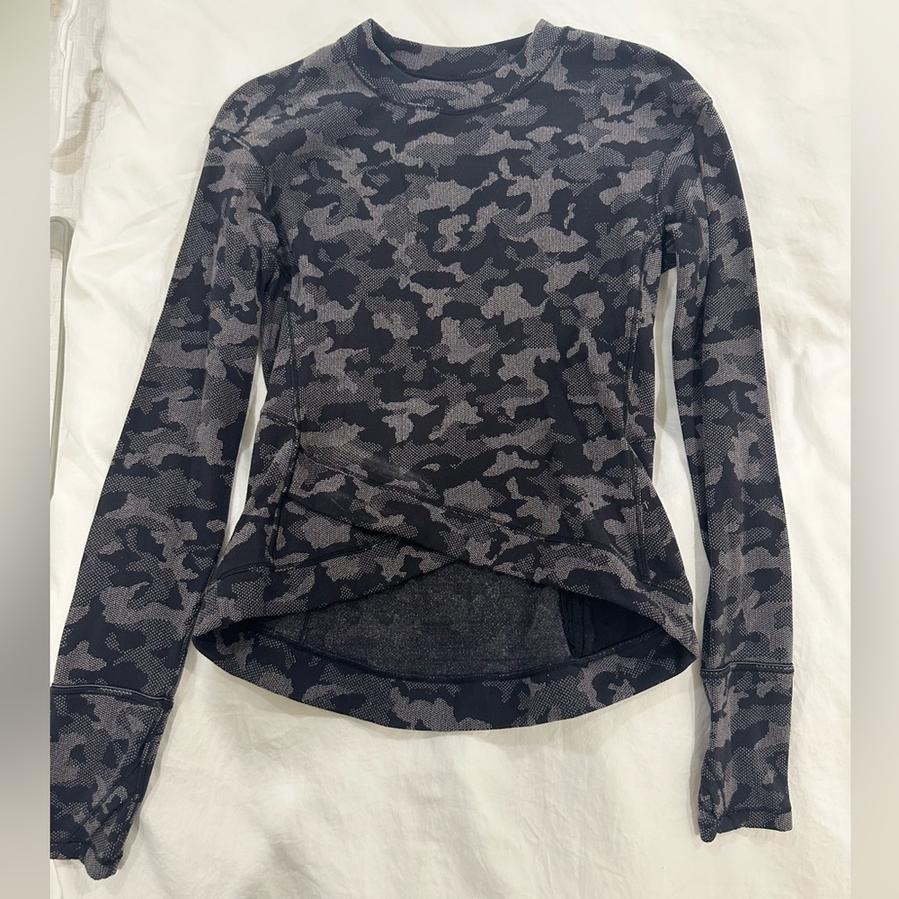 Lululemon Camo Pullover Size 6